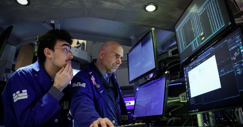 Futures steady as Wall Street awaits key jobs data